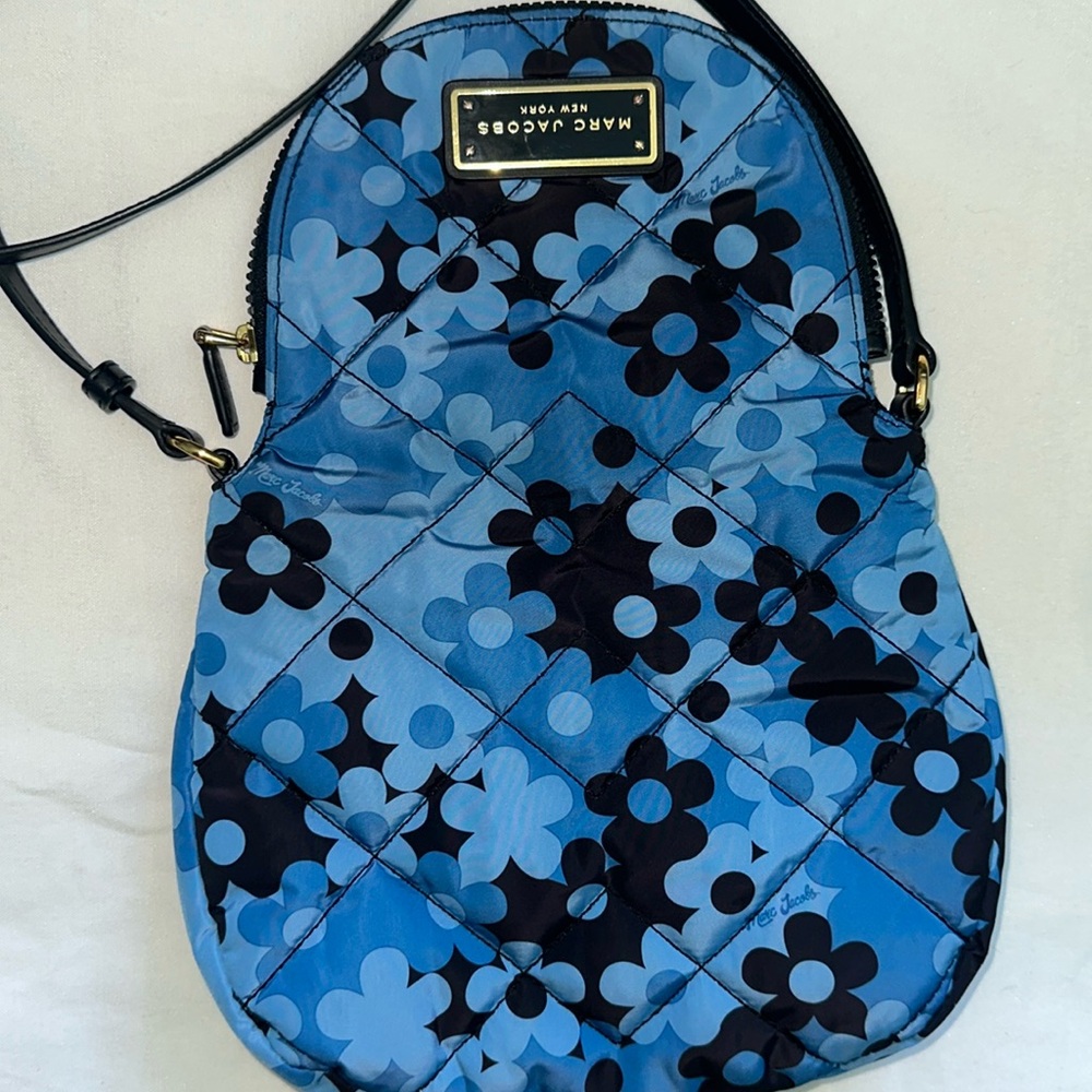 Marc Jacobs Blue and Black Quilted Nylon Crossbody Floral Messenger Bag - Picture 7 of 8